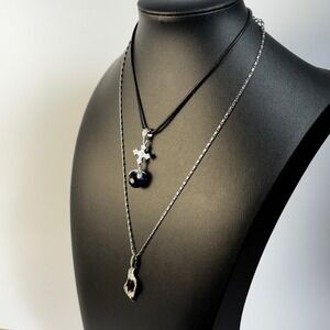 Pendant Necklaces‎ Silver Tone Delicate Goth Purple Cross